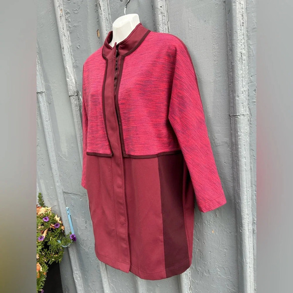 Lululemon Pink Cocoon Car Coat, size M - Picture 9 of 15